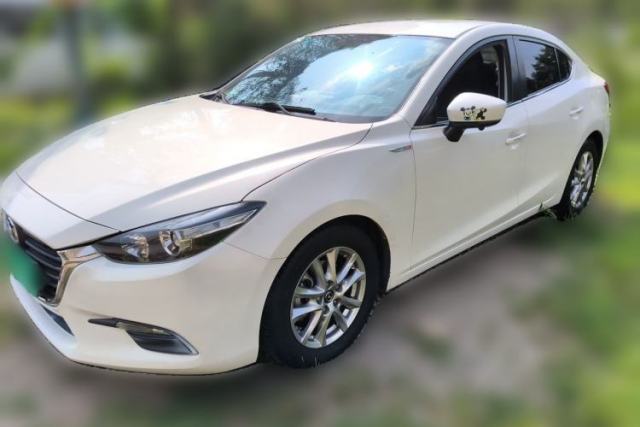 Used Mazda 3 Axela 2017 Sedan 1.5L Manual Comfort Model Emission Standard China V