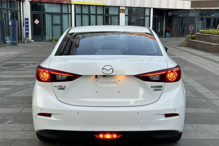 Used Mazda 3 Axela 2017 Sedan 1.5L Manual Luxury Model Emission Standard China V Rear