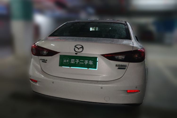 Used Mazda 3 Axela 2017 Sedan 1.5L Manual Luxury Model Emission Standard China V Rear