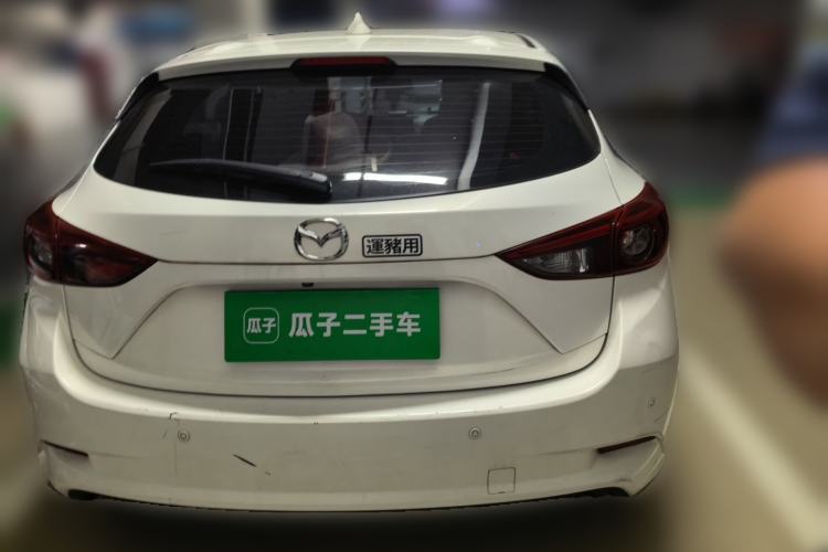 Used Mazda 3 Axela 2017 Hatchback 2.0L Automatic Sport Model China V Emission Standard Rear