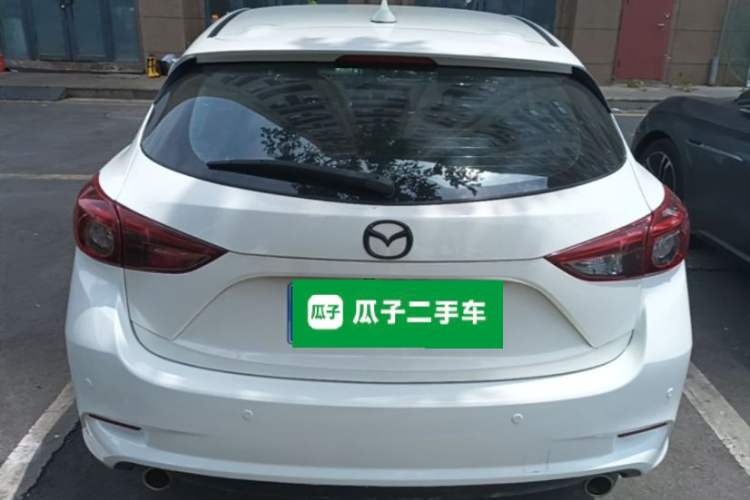 Used Mazda 3 Axela 2017 Hatchback 2.0L Automatic Sport Model China V Emission Standard Rear