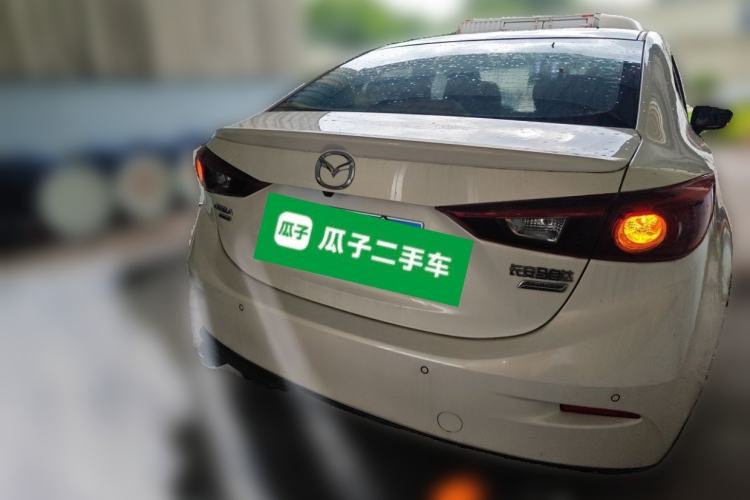 Used Mazda 3 Axela 2017 Sedan 1.5L Automatic Luxury Model China VI Standard Rear