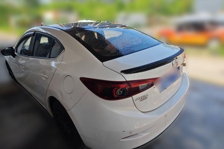 Used Mazda 3 Axela 2017 Sedan 1.5L Automatic Luxury Model China VI Standard Rear Left 45 Deg