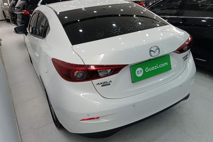 Used Mazda 3 Axela 2017 Sedan 1.5L Automatic Luxury Model Emission Standard China V Rear Left 45 Deg