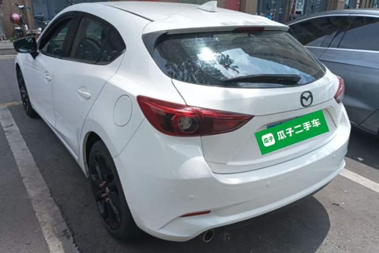 Used Mazda 3 Axela 2017 Hatchback 2.0L Automatic Sport Model China V Emission Standard Rear Left 45 Deg