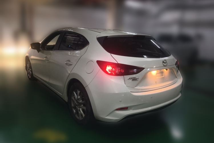 Used Mazda 3 Axela 2017 Hatchback 1.5L Automatic Comfort Model Emission Standard China V Rear Left 45 Deg