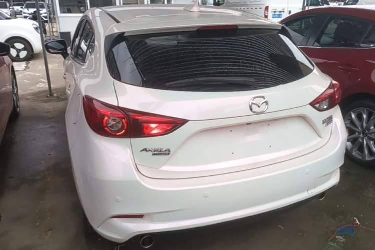 Used Mazda 3 Axela 2017 Hatchback 2.0L Automatic Sport Model China V Emission Standard Rear Left 45 Deg