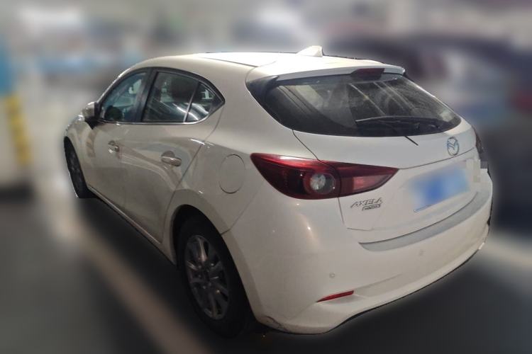 Used Mazda 3 Axela 2017 Sedan 1.5L Automatic Luxury Model China VI Standard Rear Left 45 Deg