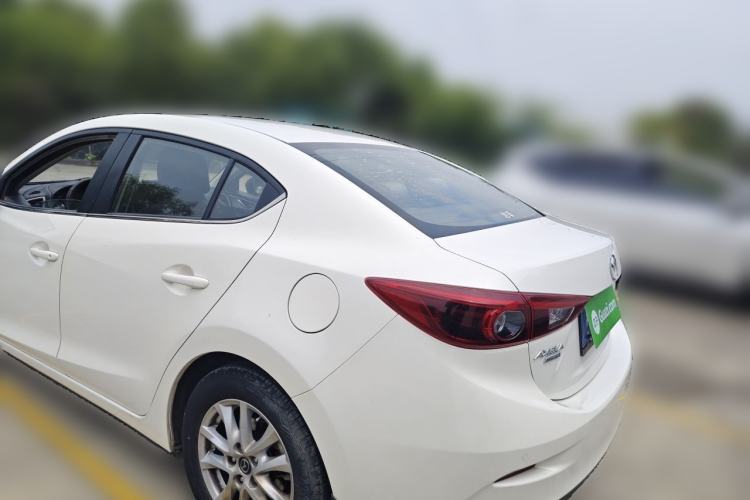 Used Mazda 3 Axela 2017 Sedan 1.5L Automatic Luxury Model Emission Standard China V Rear Left 45 Deg