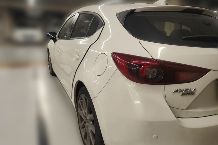 Used Mazda 3 Axela 2017 Hatchback 2.0L Automatic Sport Model China V Emission Standard Rear Left 45 Deg