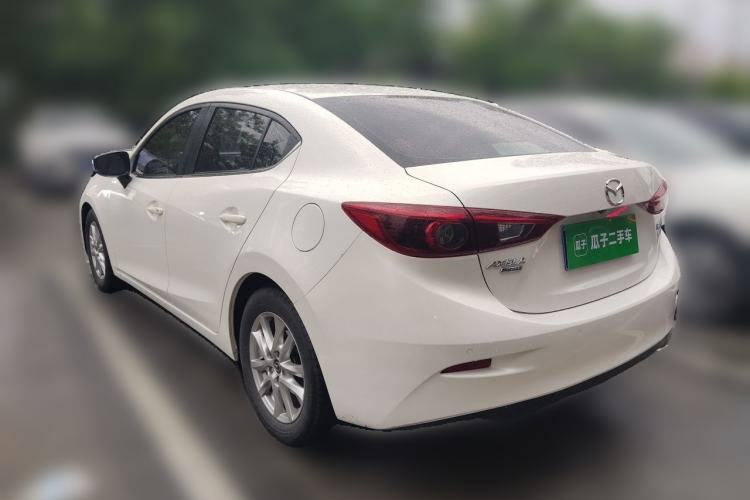 Used Mazda 3 Axela 2017 Sedan 1.5L Automatic Luxury Model China VI Standard Rear Left 45 Deg