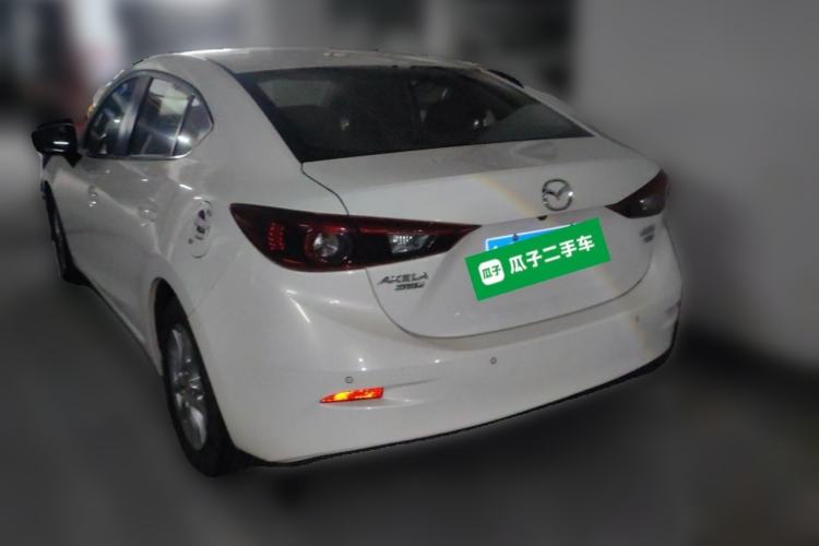 Used Mazda 3 Axela 2017 Sedan 1.5L Automatic Luxury Model China VI Standard Rear Left 45 Deg