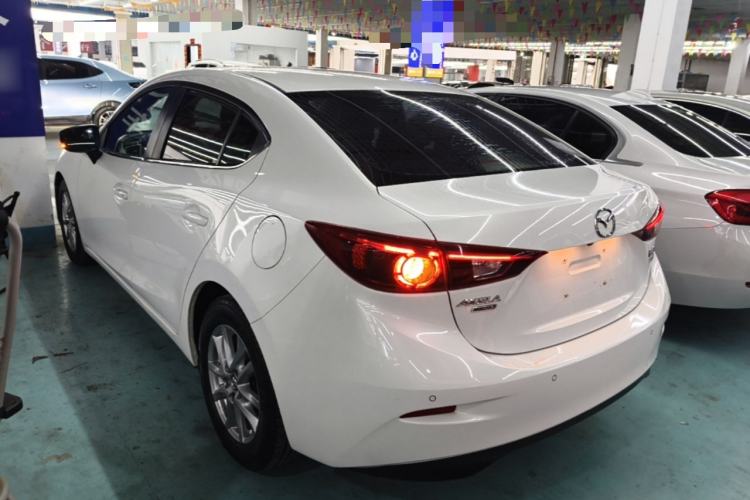Used Mazda 3 Axela 2017 Sedan 1.5L Automatic Luxury Model Emission Standard China V Rear Left 45 Deg