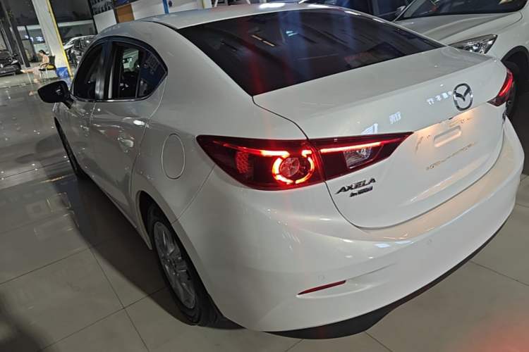 Used Mazda 3 Axela 2017 Sedan 1.5L Automatic Luxury Model Emission Standard China V Rear Left 45 Deg