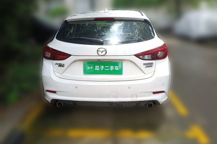 Used Mazda 3 Axela 2017 Hatchback 2.0L Automatic Luxury Model Emission Standard China V Rear