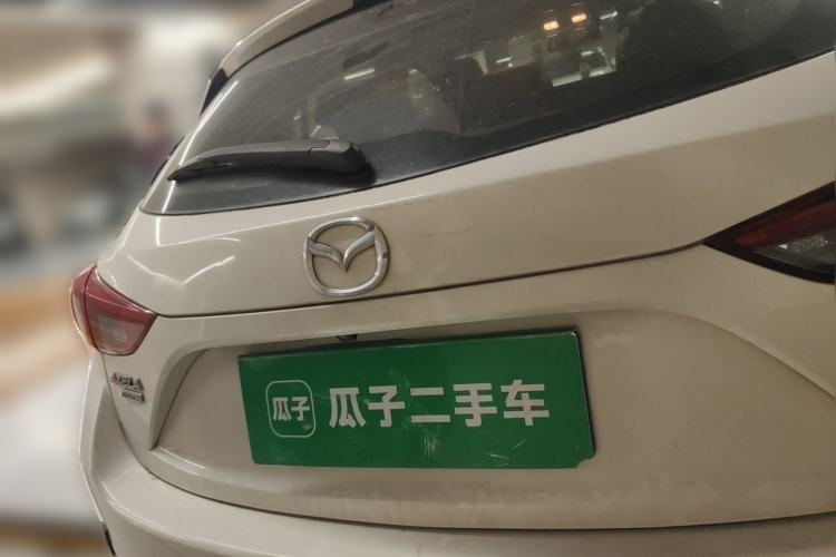 Used Mazda 3 Axela 2017 Hatchback 2.0L Automatic Sport Model China V Emission Standard Rear