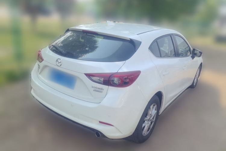 Used Mazda 3 Axela 2017 Hatchback 1.5L Automatic Luxury Model Emission Standard China V Rear Right 45 Deg
