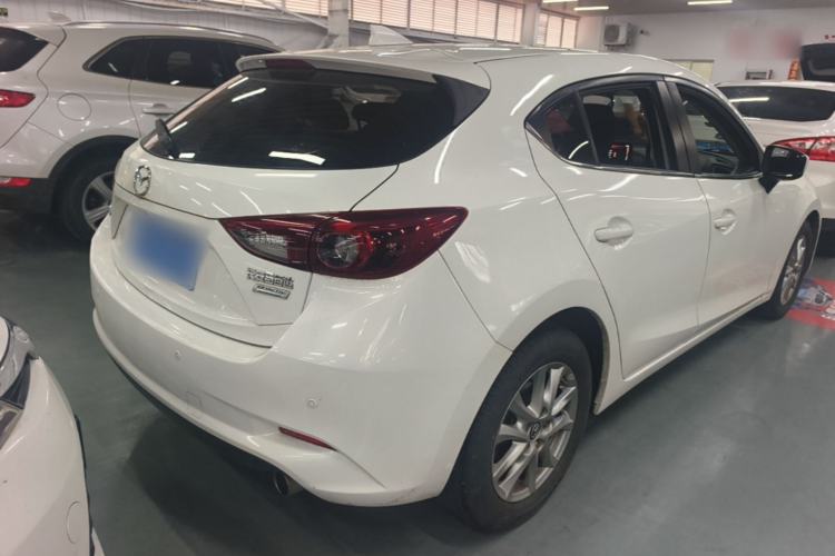 Used Mazda 3 Axela 2017 Hatchback 1.5L Automatic Luxury Model Emission Standard China V Rear Right 45 Deg