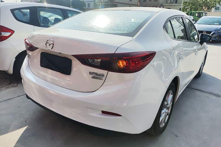 Used Mazda 3 Axela 2017 Sedan 1.5L Automatic Comfort Model Emission Standard China V Rear Right 45 Deg