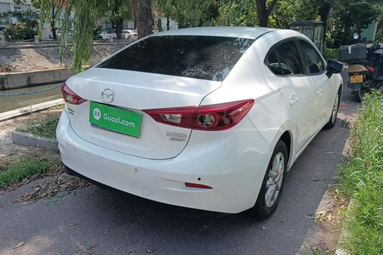 Used Mazda 3 Axela 2017 Sedan 1.5L Automatic Luxury Model Emission Standard China V Rear Right 45 Deg