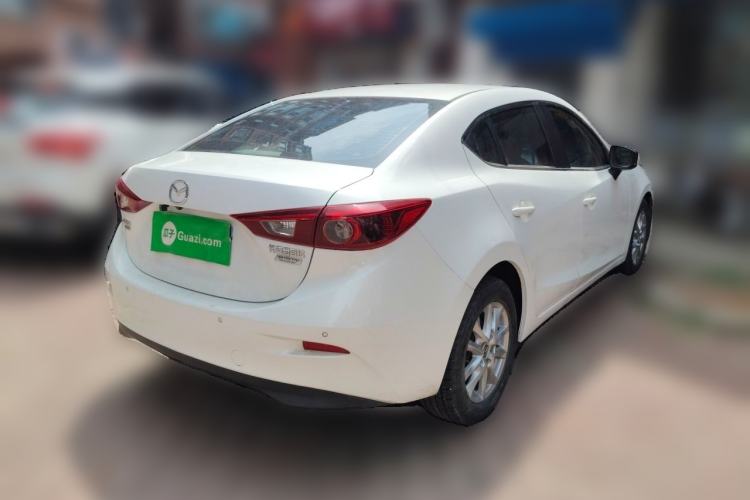 Used Mazda 3 Axela 2017 Sedan 1.5L Automatic Luxury Model China VI Standard Rear Right 45 Deg