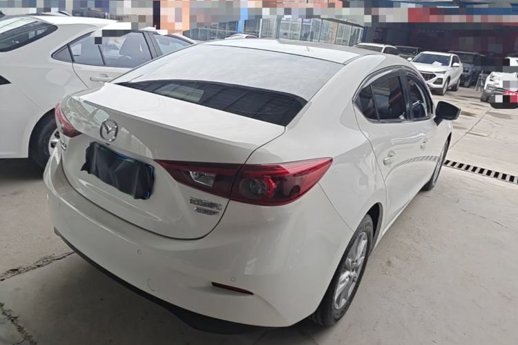 Used Mazda 3 Axela 2017 Sedan 1.5L Automatic Luxury Model Emission Standard China V Rear Right 45 Deg