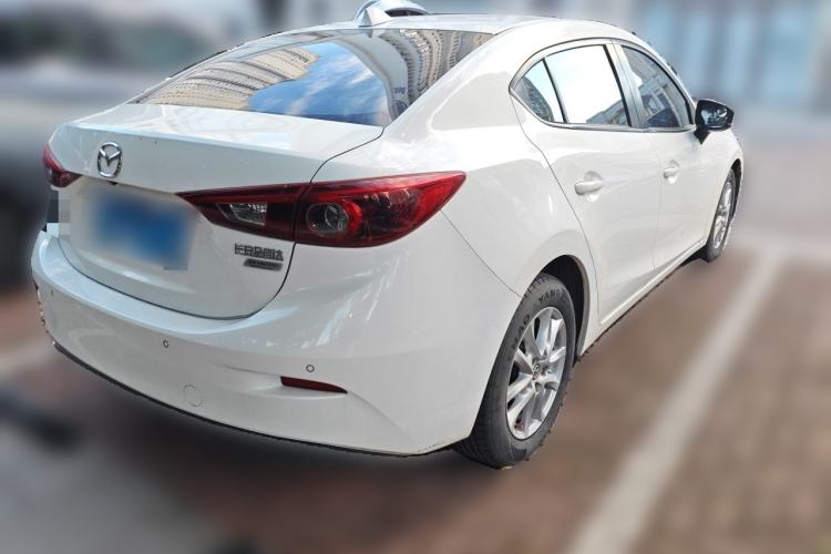 Used Mazda 3 Axela 2017 Sedan 1.5L Automatic Luxury Model Emission Standard China V Rear Right 45 Deg