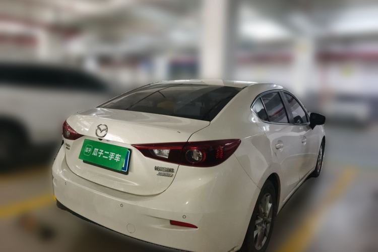 Used Mazda 3 Axela 2017 Sedan 1.5L Automatic Luxury Model Emission Standard China V Rear Right 45 Deg