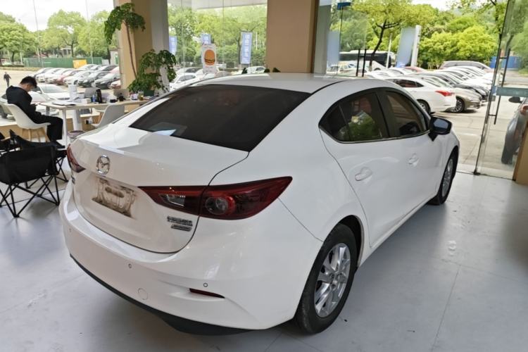 Used Mazda 3 Axela 2017 Sedan 1.5L Automatic Luxury Model Emission Standard China V Rear Right 45 Deg