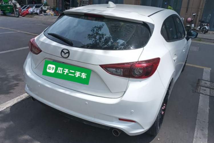 Used Mazda 3 Axela 2017 Hatchback 2.0L Automatic Sport Model China V Emission Standard Rear Right 45 Deg