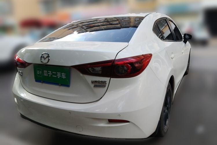 Used Mazda 3 Axela 2017 Sedan 1.5L Automatic Luxury Model Emission Standard China V Rear Right 45 Deg