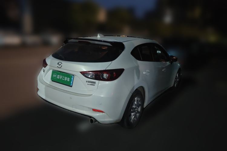 Used Mazda 3 Axela 2017 Hatchback 1.5L Automatic Luxury Model Emission Standard China V Rear Right 45 Deg