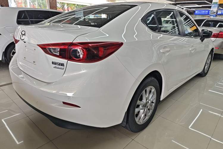 Used Mazda 3 Axela 2017 Sedan 1.5L Automatic Luxury Model Emission Standard China V Rear Right 45 Deg