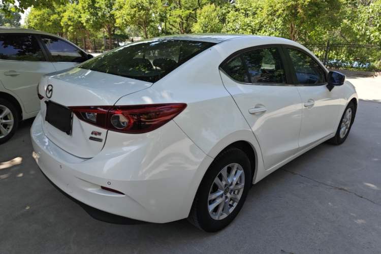 Used Mazda 3 Axela 2017 Sedan 1.5L Automatic Luxury Model Emission Standard China V Rear Right 45 Deg