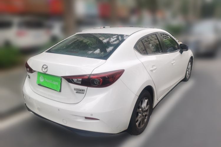 Used Mazda 3 Axela 2017 Sedan 1.5L Automatic Luxury Model China VI Standard Rear Right 45 Deg