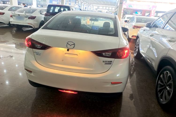 Used Mazda 3 Axela 2017 Sedan 1.5L Automatic Comfort Model Emission Standard China V Rear Right 45 Deg