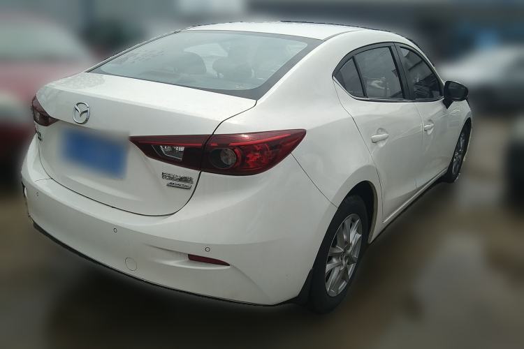 Used Mazda 3 Axela 2017 Sedan 1.5L Automatic Comfort Model China VI Standard Rear Right 45 Deg