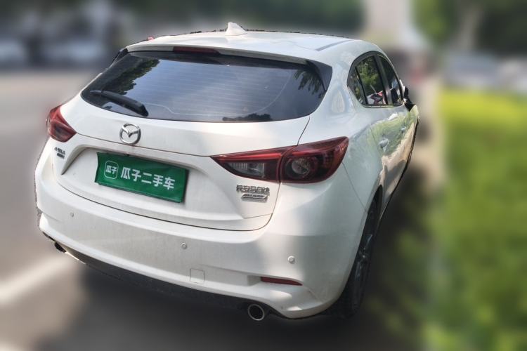 Used Mazda 3 Axela 2017 Hatchback 2.0L Automatic Luxury Model Emission Standard China V Rear Right 45 Deg