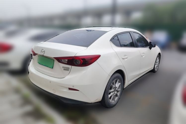Used Mazda 3 Axela 2017 Sedan 1.5L Automatic Luxury Model Emission Standard China V Rear Right 45 Deg