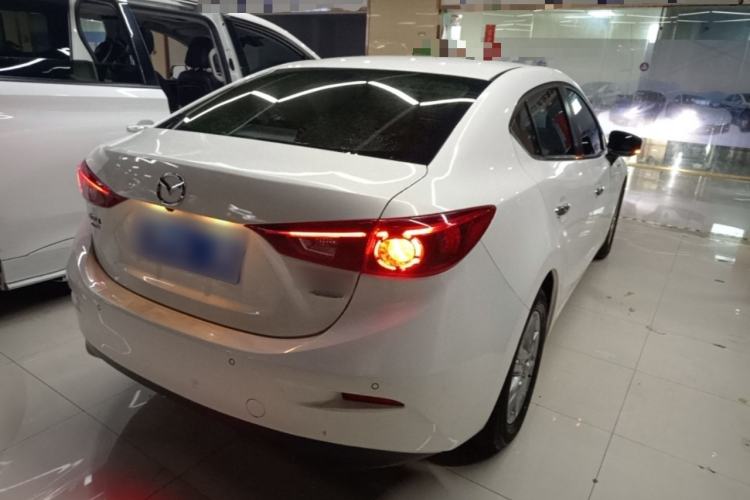 Used Mazda 3 Axela 2017 Sedan 1.5L Automatic Luxury Model Emission Standard China V Rear Right 45 Deg