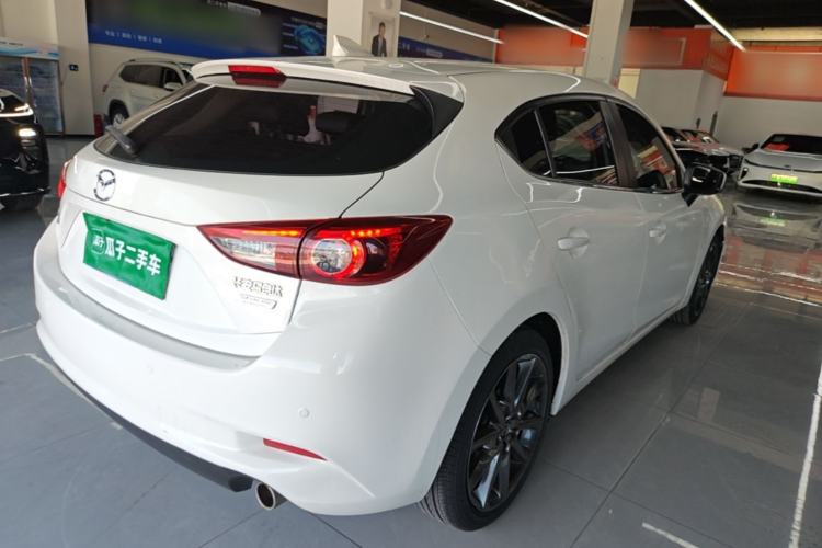 Used Mazda 3 Axela 2017 Hatchback 2.0L Automatic Luxury Model Emission Standard China V Rear Right 45 Deg