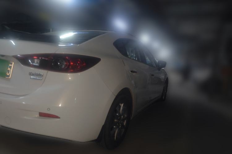 Used Mazda 3 Axela 2017 Sedan 1.5L Automatic Comfort Model Emission Standard China V Rear Right 45 Deg