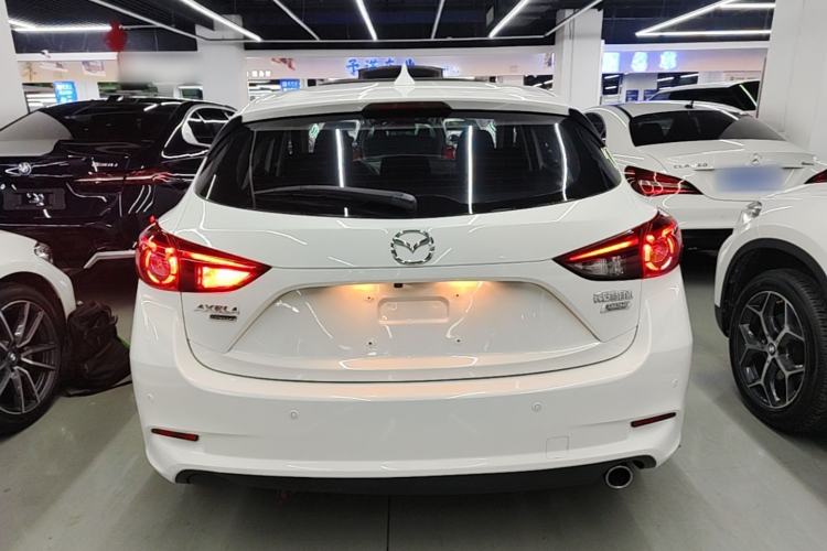 Used Mazda 3 Axela 2017 Hatchback 1.5L Automatic Luxury Model Emission Standard China V Rear