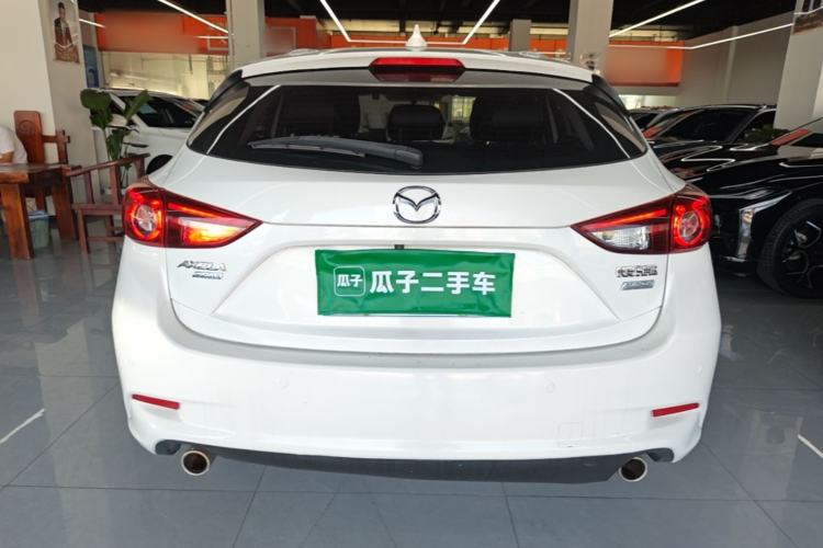 Used Mazda 3 Axela 2017 Hatchback 2.0L Automatic Luxury Model Emission Standard China V Rear