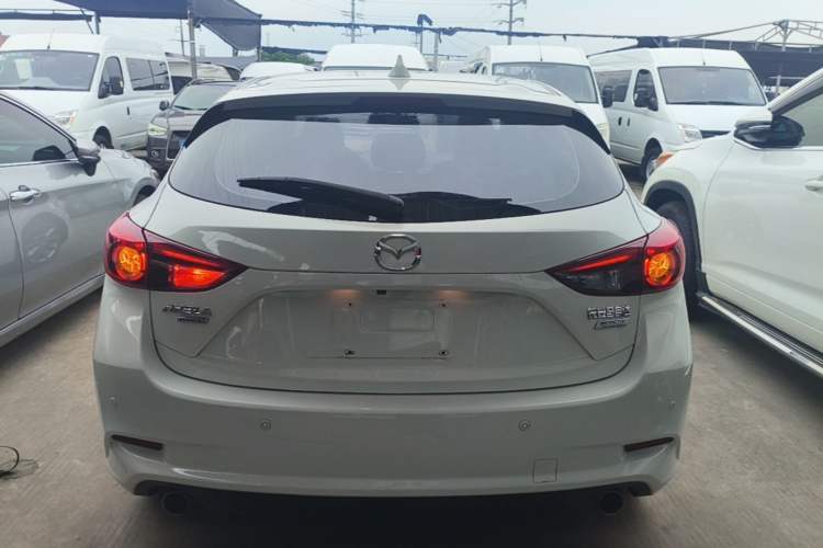 Used Mazda 3 Axela 2017 Hatchback 2.0L Automatic Luxury Model Emission Standard China V Rear