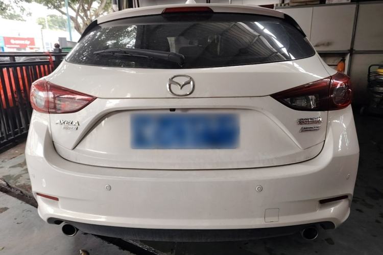 Used Mazda 3 Axela 2017 Hatchback 2.0L Automatic Luxury Model Emission Standard China V Rear