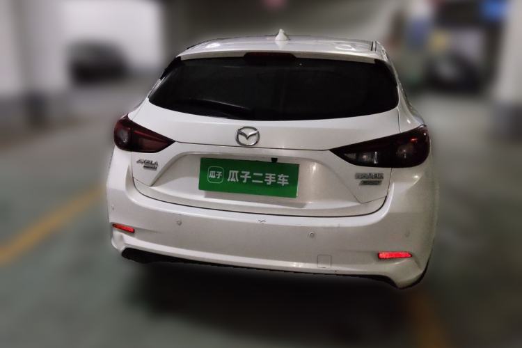 Used Mazda 3 Axela 2017 Hatchback 1.5L Automatic Comfort Model China VI Standard Rear