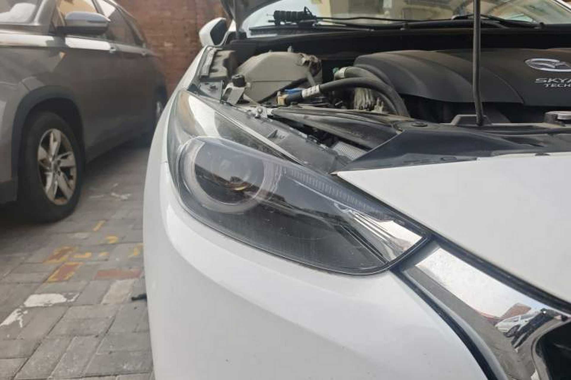 Used Mazda 3 Axela 2017 Sedan 2.0L Automatic Prestige Model China V Standard Right Front Headlight