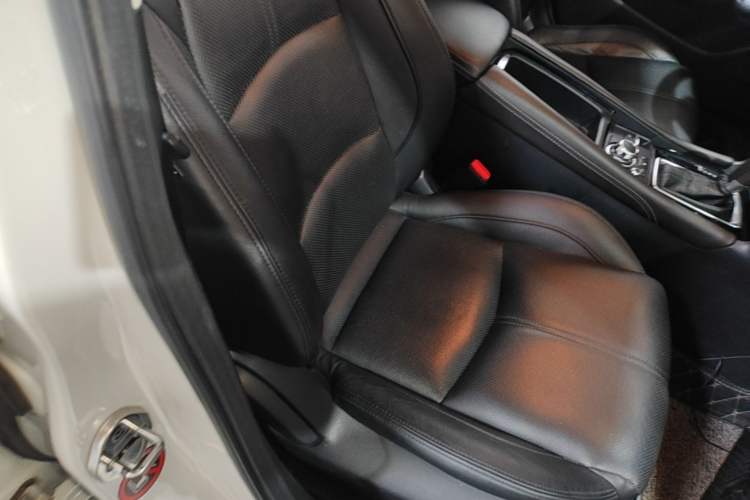 Used Mazda 3 Axela 2017 Sedan 2.0L Automatic Prestige Model China V Standard Right Front Seat
