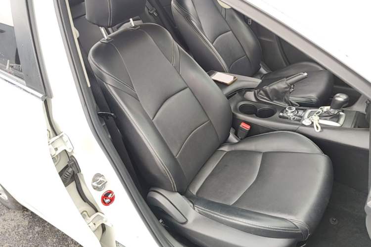 Used Mazda 3 Axela 2017 Sedan 1.5L Automatic Comfort Model Emission Standard China V Right Front Seat